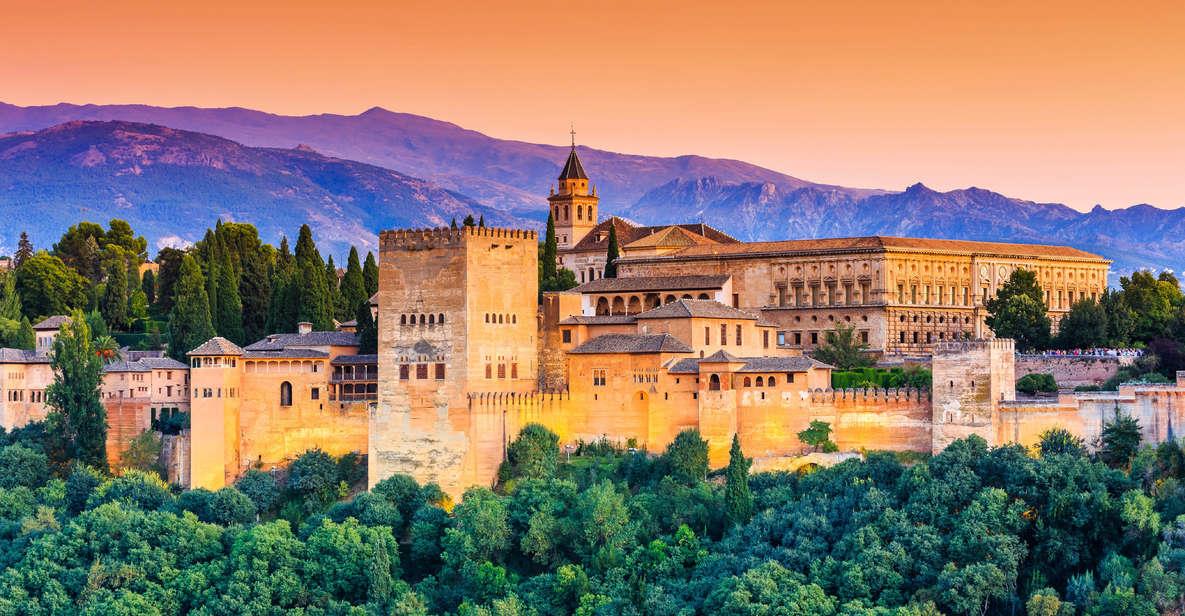 Alhambra: tour guiado desde Málaga